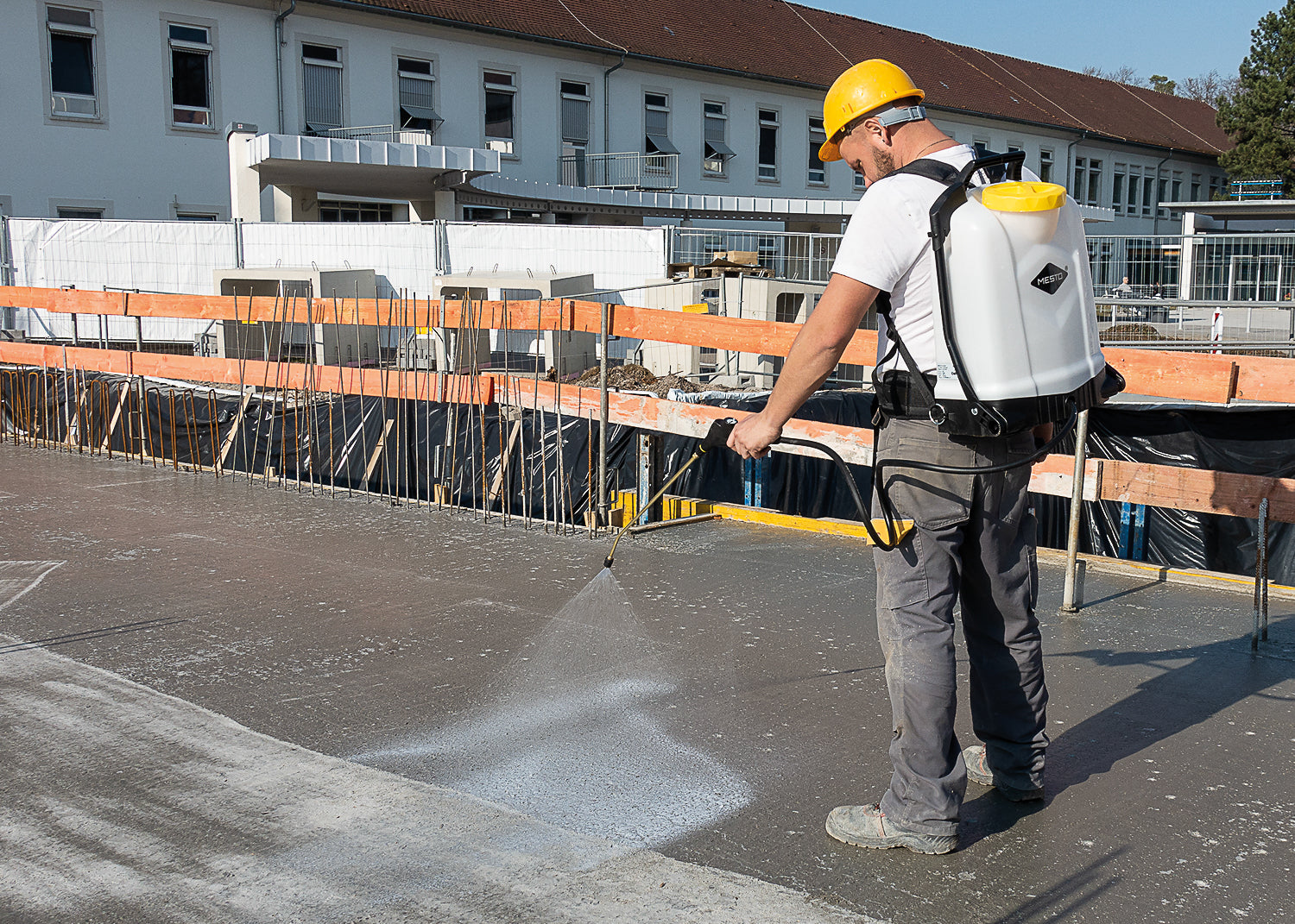 Cleaning of Construction Chemicals - Clean Spraying Equipment – SPCB