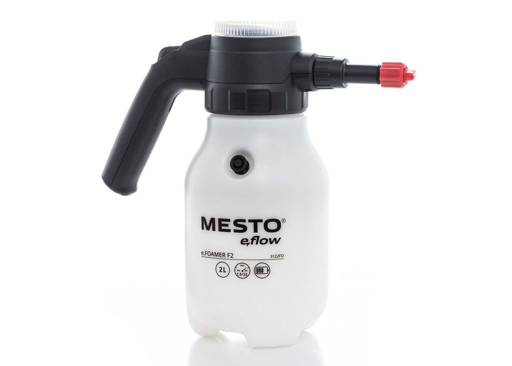 sprayer for foaming chemicals that is battery powered