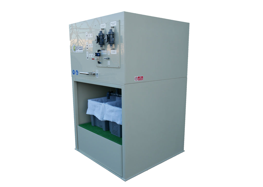 paint flocculation system with 200 litre treatment tank