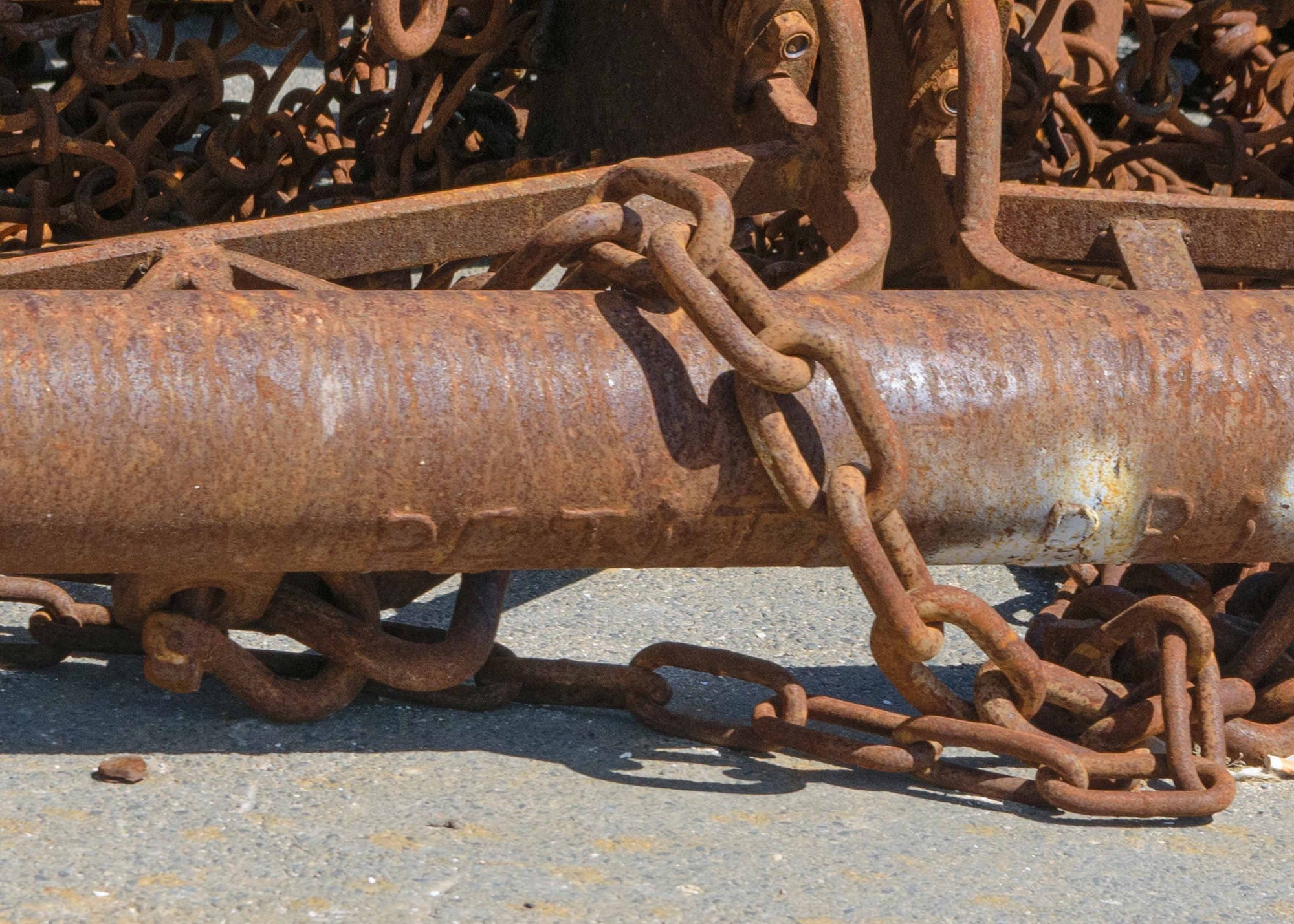 rust covered pipe that is to be painted